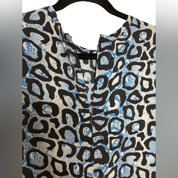 Equipment Femme Blue Black Cheetah Print Silk Long Sleeve Mini Dress Size Small - Picture 9 of 10